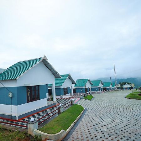 Kananam Retrteat Todupulai Exterior photo